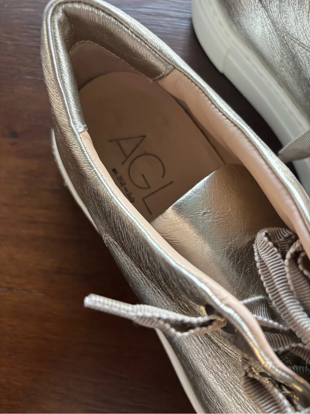 AGL Metallic Silver Women's Platform Sneakers. Size 39.5